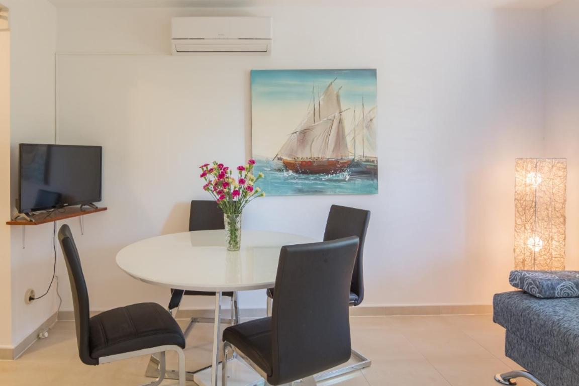 Apartment Pepica Trogir Extérieur photo