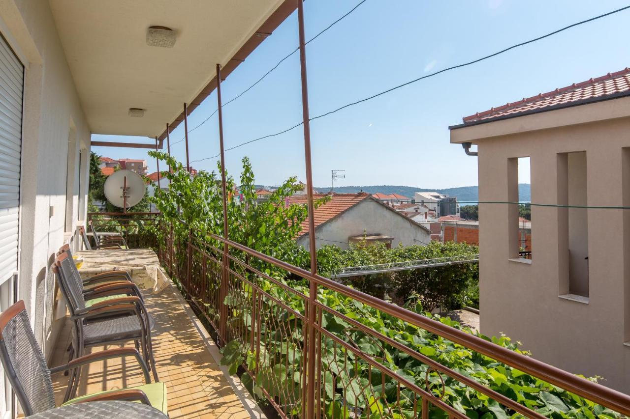 Apartment Pepica Trogir Extérieur photo