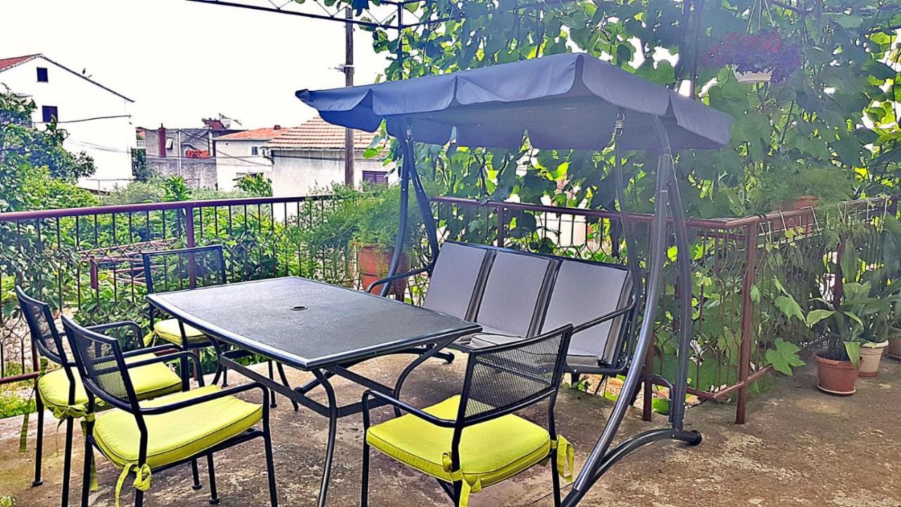 Apartment Pepica Trogir Extérieur photo